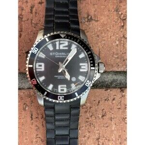 Stuhrling Original Regatta Water Resistant Professional 200 Meters Swiss Quartz
